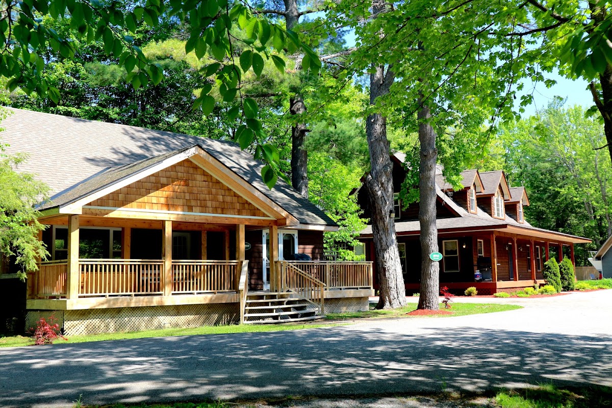 Patterson Kaye Resort & Seasons Restaurant